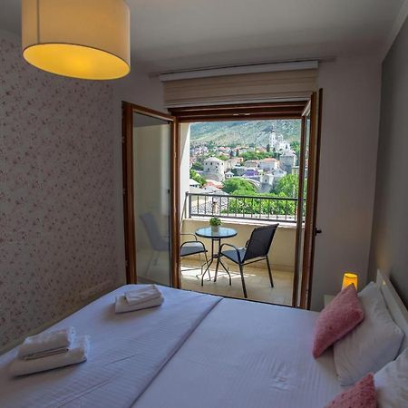 Apartment Light De Luxe - with Old Bridge view Mostar Buitenkant foto