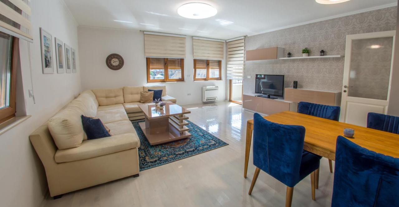 Apartment Light De Luxe - with Old Bridge view Mostar Buitenkant foto