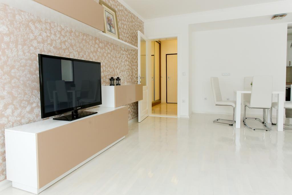 Apartment Light De Luxe - with Old Bridge view Mostar Buitenkant foto
